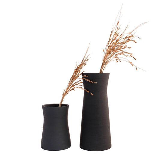TIWI CERAMICS Nordic Vessel Plain Black.